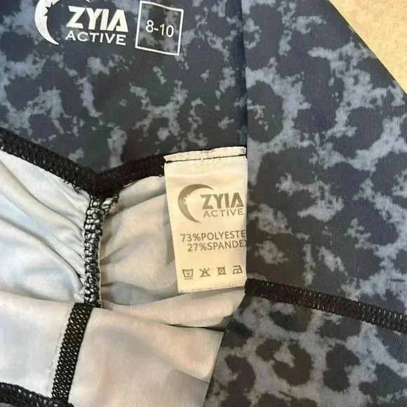 Zyia - Picture 6 of 6